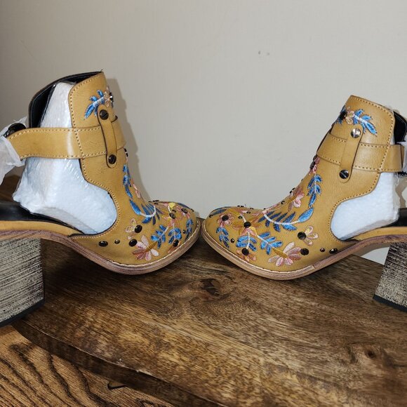 Embroidered Chunky Block Heel Boot with Adjustable Buckle - Picture 5 of 13